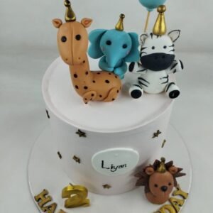 Pastel Safari Smash Cake by Bakers Home Bengaluru